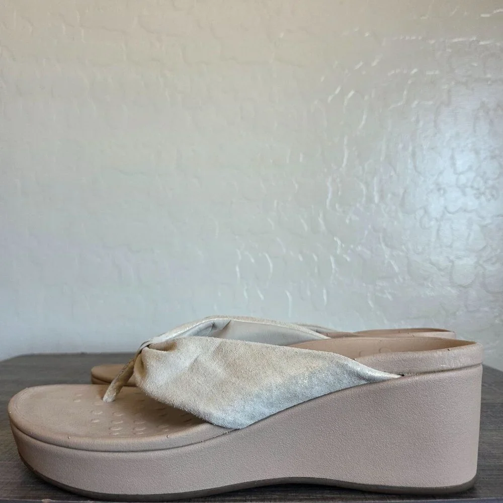 Vionic Arabella Metallic Wedge Sandals Champagne Size Womens 10 Comfort Orthotic